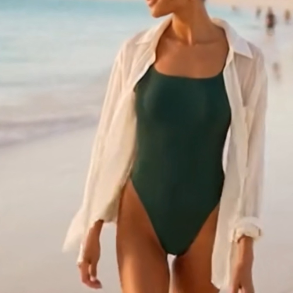 Nike Dark Green square back One-Piece Swimsuit